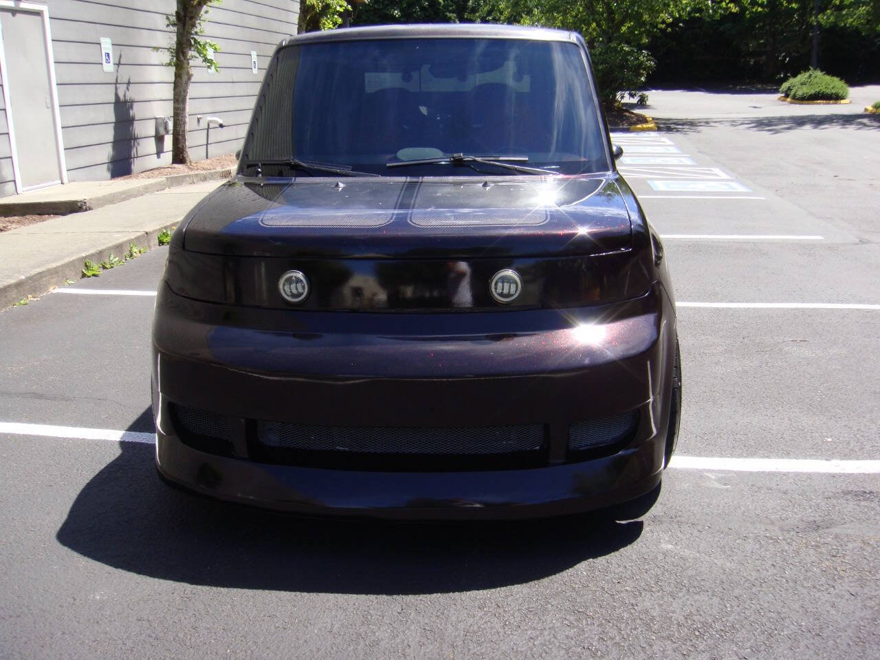 Used 2005 Scion xB FWD image 3