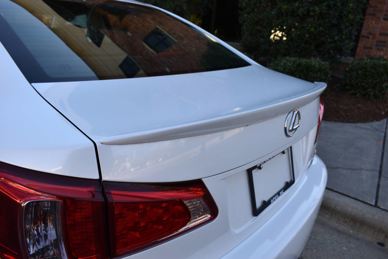 Used 2011 Lexus IS 250 AWD image 32