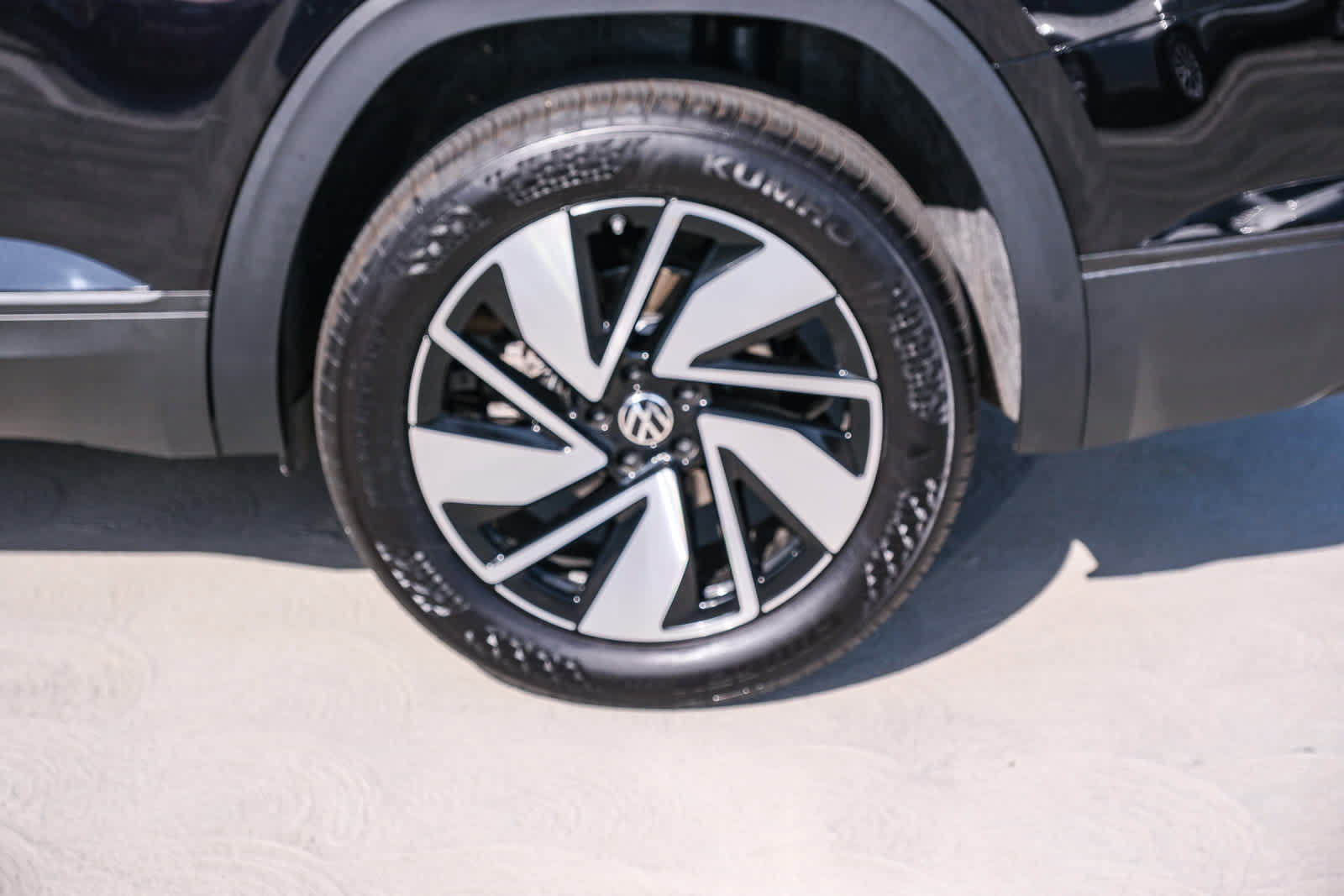 Used 2026 Volkswagen Atlas SE AWD/4WD image 9
