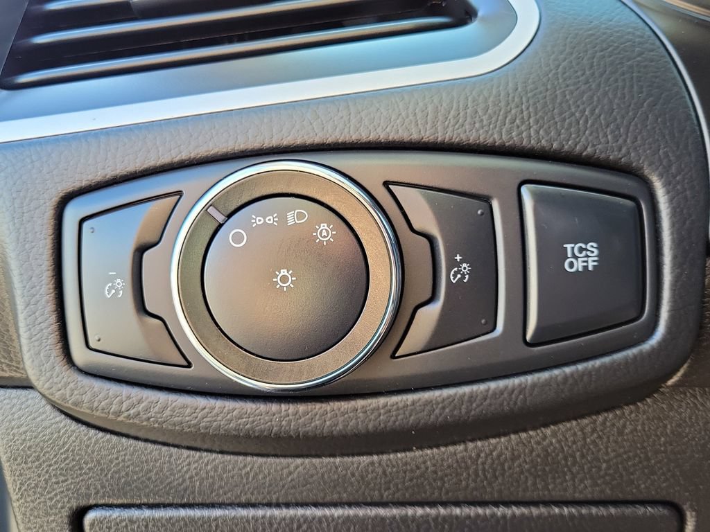 Certified 2022 Ford Edge SEL AWD/4WD image 21