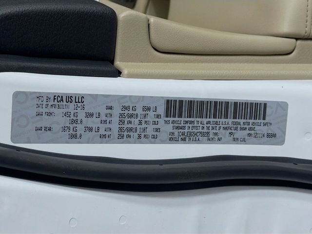 Used 2017 Jeep Grand Cherokee Limited RWD image 37