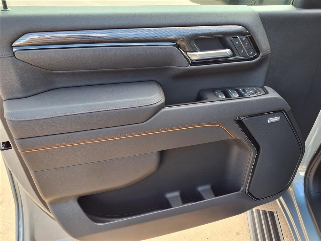 New 2026 GMC Sierra 2500 AT4 w/ AT4 Premium Plus Package image 12