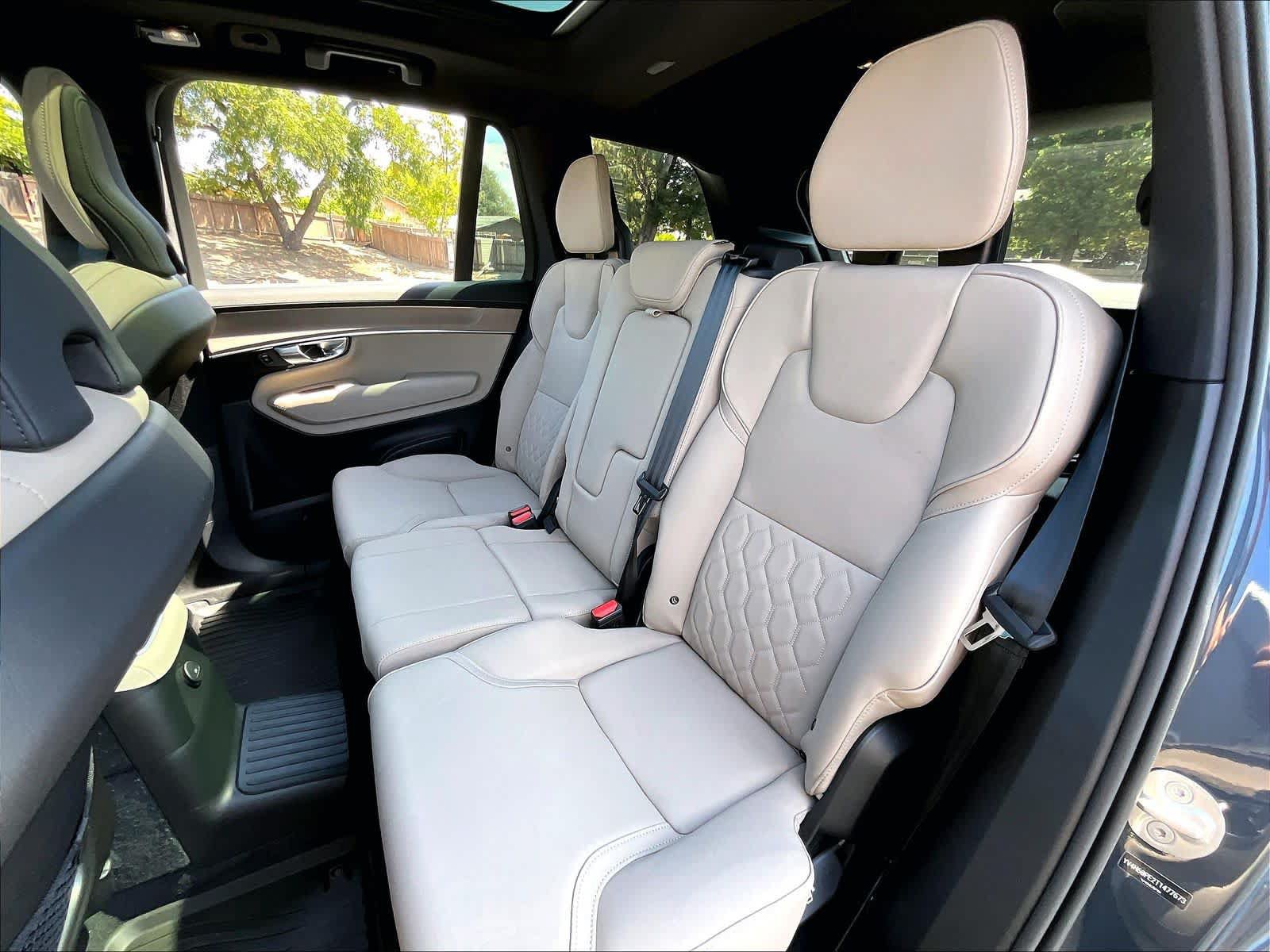 Used 2026 Volvo XC90 T8 Plus w/ Protection Package Premier AWD/4WD image 29