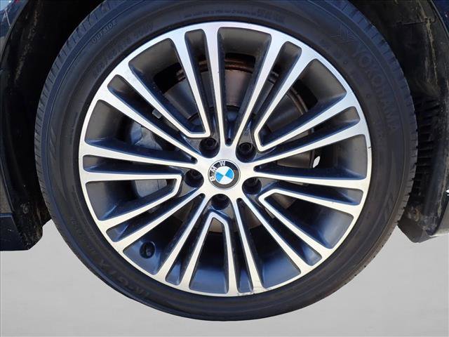 Used 2018 BMW 530i xDrive w/ Premium Package image 5