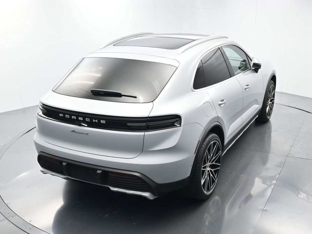 Certified 2024 Porsche Macan 4 Electric image 36