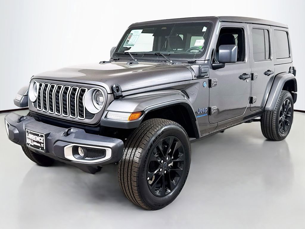 Used 2025 Jeep Wrangler Unlimited Sahara w/ Safety Group AWD/4WD image 1