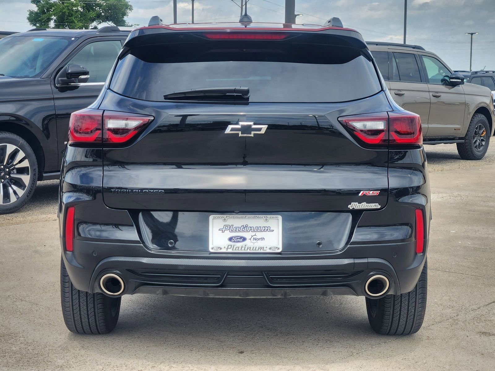 Used 2025 Chevrolet TrailBlazer RS w/ Convenience Package FWD image 8