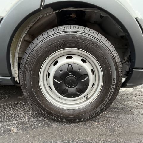 Used 2018 Ford Transit 350 XL image 8