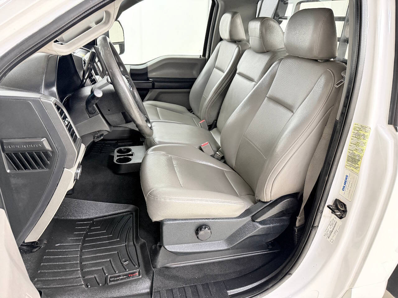 Used 2018 Ford F550 4x4 Regular Cab Super Duty image 30