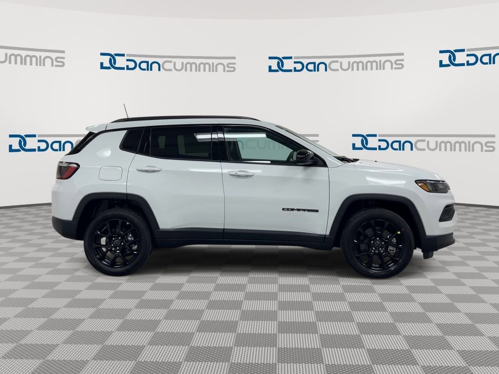 New 2026 Jeep Compass Latitude AWD/4WD image 9