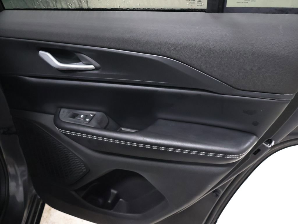 New 2026 Jeep Grand Cherokee Laredo image 16