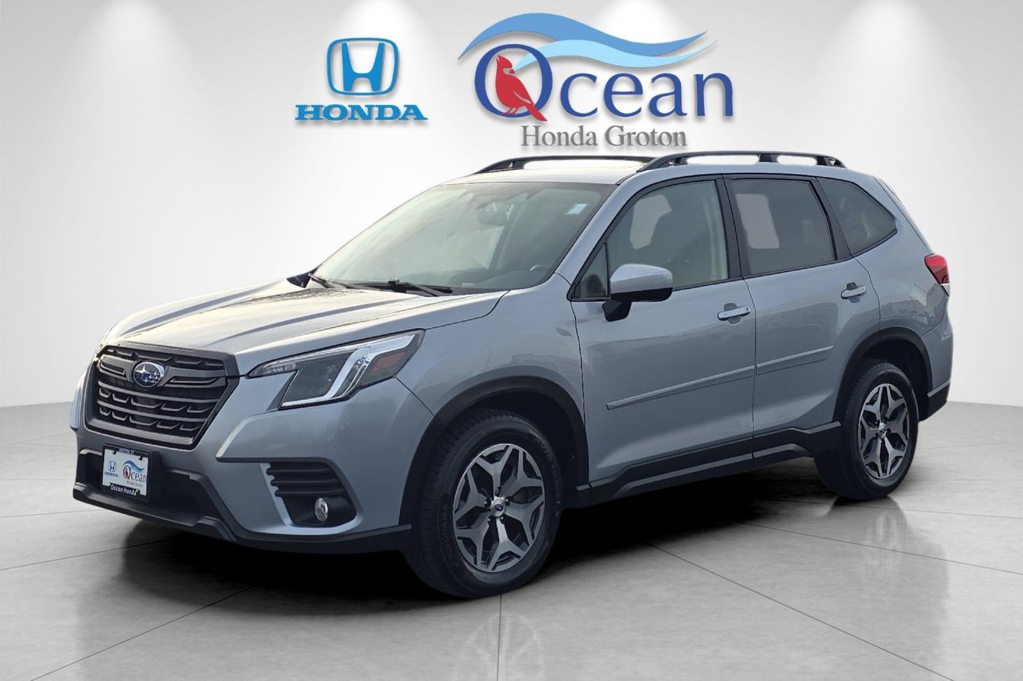Used 2022 Subaru Forester Premium image 8