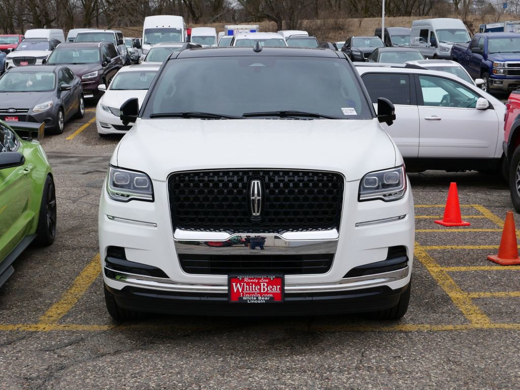 Used 2024 Lincoln Navigator L Black Label image 2