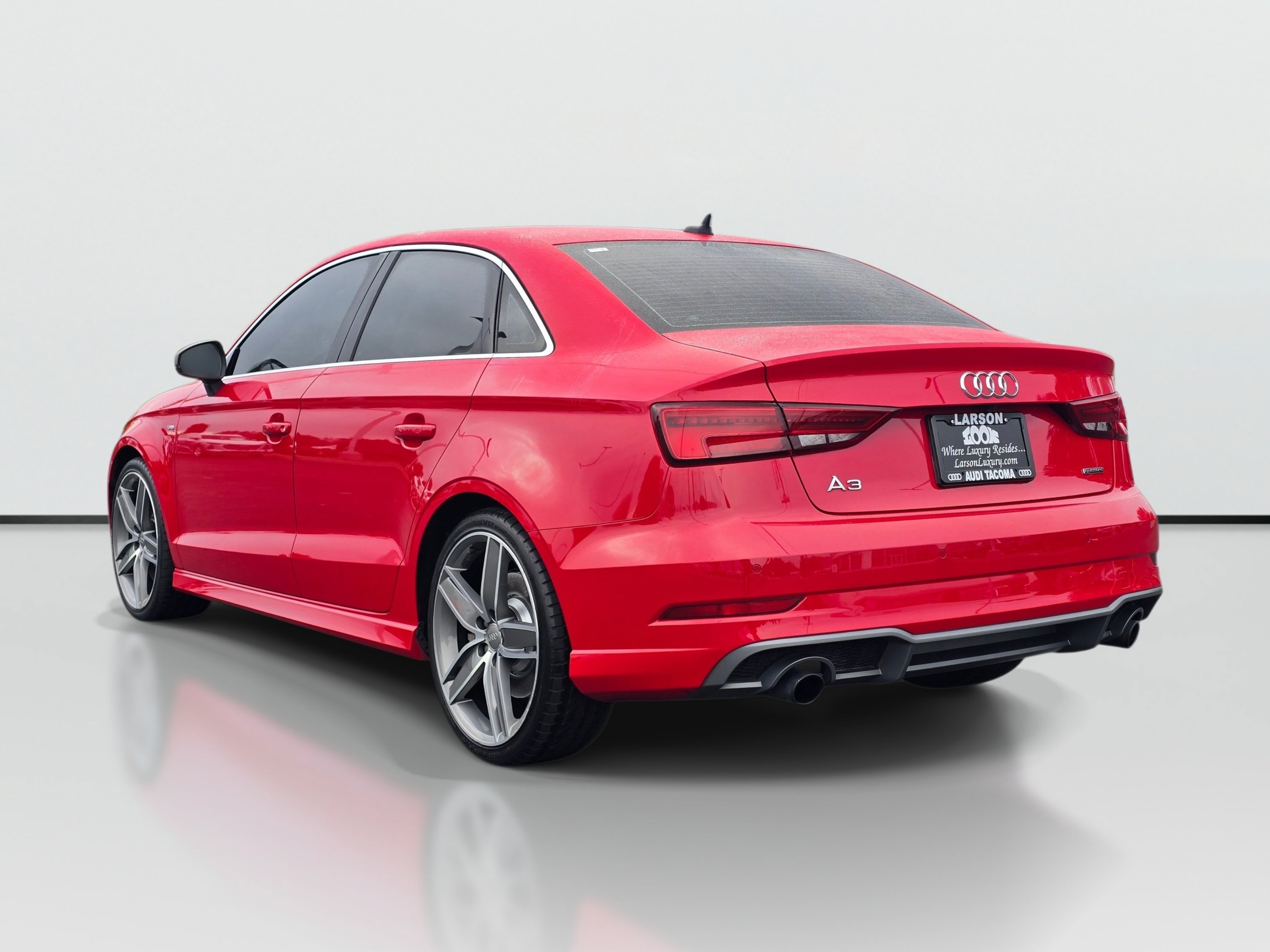 Used 2019 Audi A3 2.0T Premium Plus w/ Premium Plus Package AWD/4WD image 3