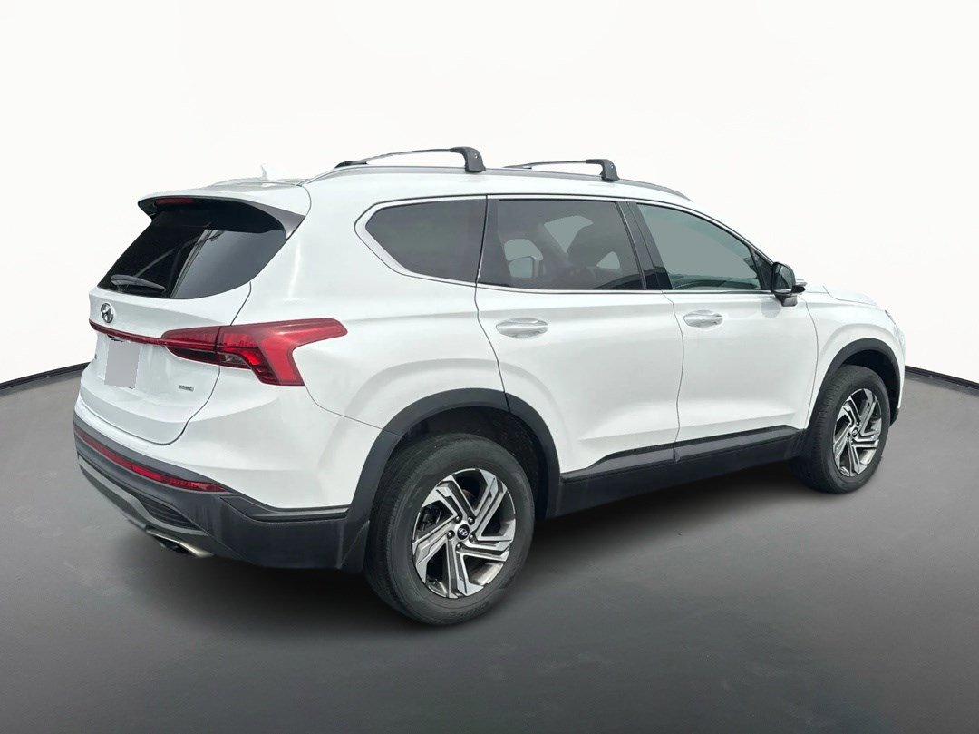Used 2023 Hyundai Santa Fe SEL w/ Cargo Package AWD/4WD image 3