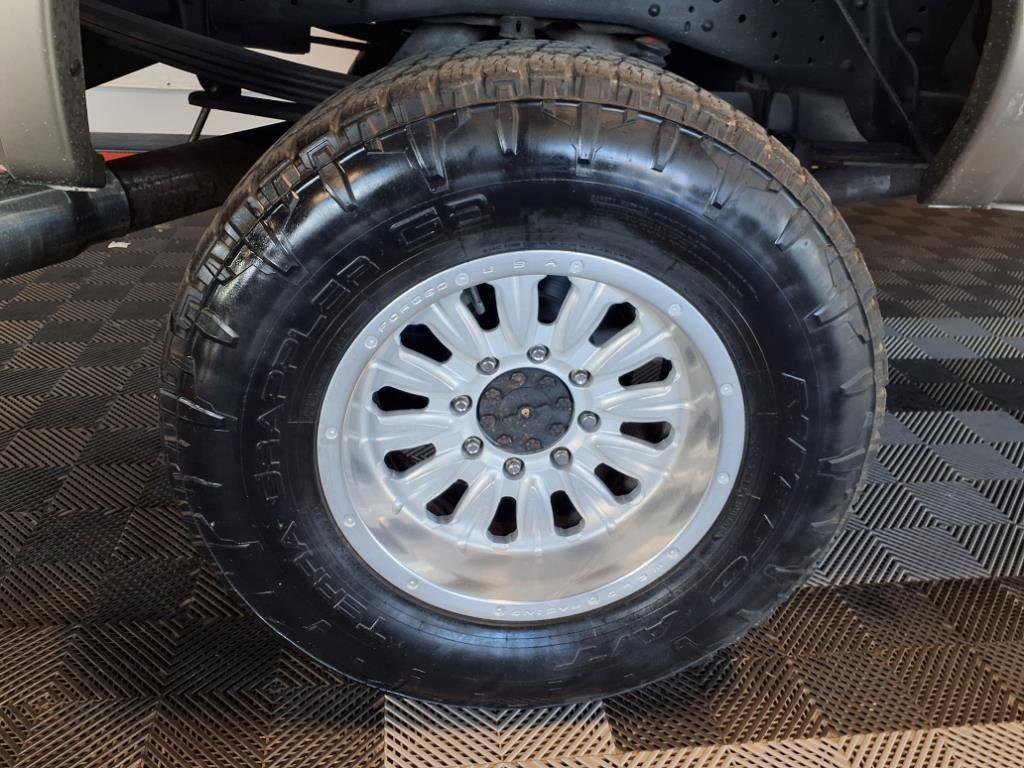 Used 2005 Ford F250 Lariat image 7