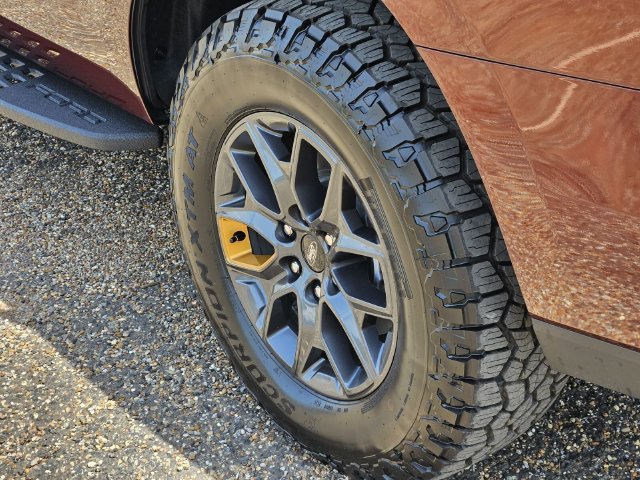 New 2027 Ford Expedition Tremor w/ Driver's Package AWD/4WD image 5