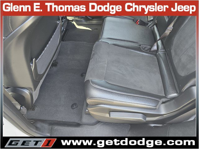 Used 2023 Jeep Grand Cherokee L Laredo RWD image 24