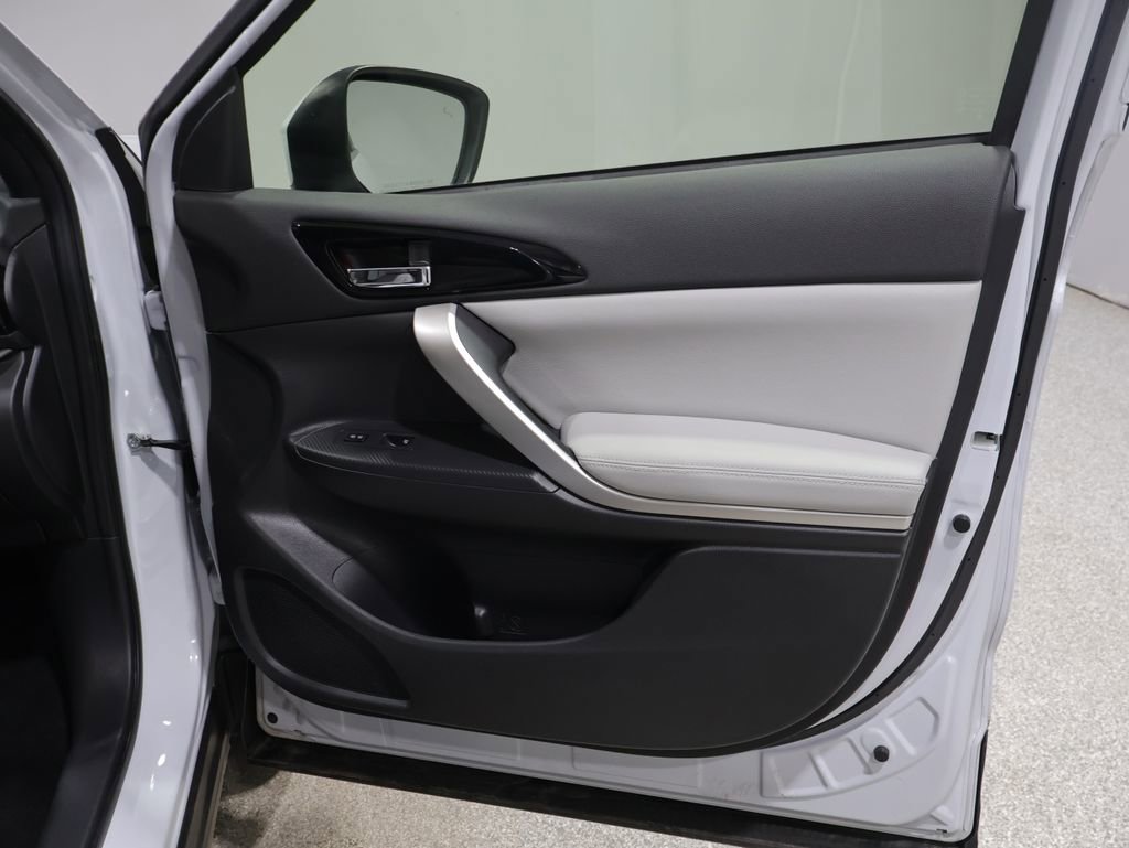 Used 2024 Mitsubishi Eclipse Cross SEL image 23
