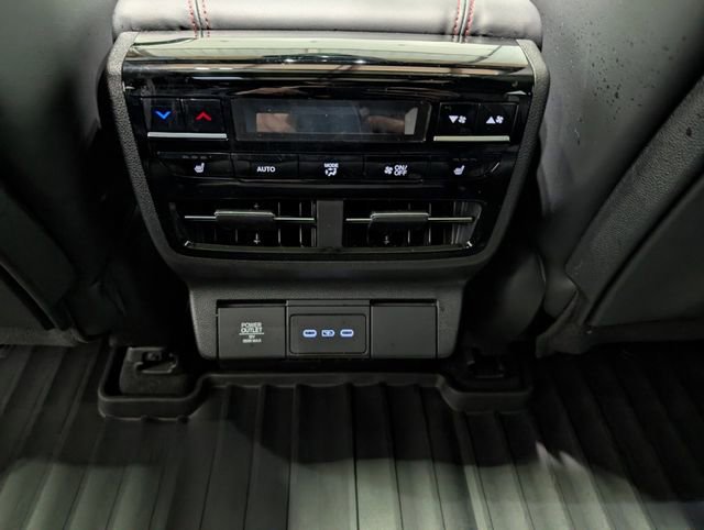Used 2025 Acura MDX A-Spec image 12