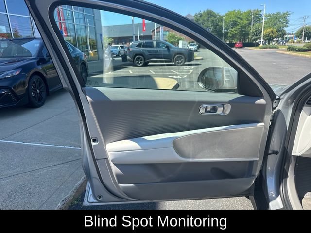 Used 2024 Hyundai Ioniq 6 SEL AWD/4WD image 12