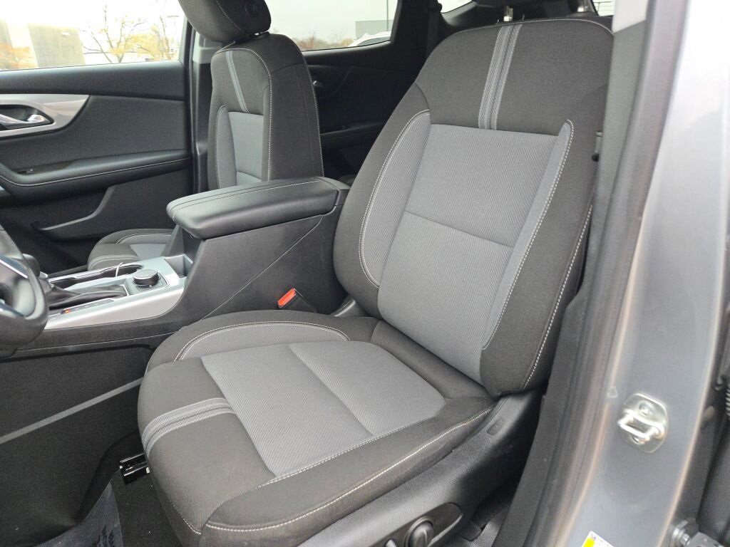 Used 2023 Chevrolet Blazer LT w/ Driver Confidence Package image 27