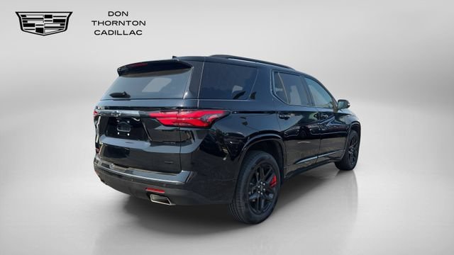 Used 2023 Chevrolet Traverse Premier w/ Redline Edition AWD/4WD image 5