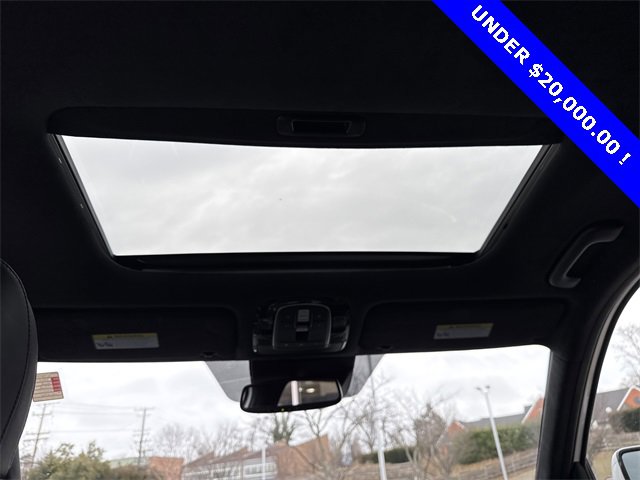 Used 2020 Hyundai Palisade Limited image 17