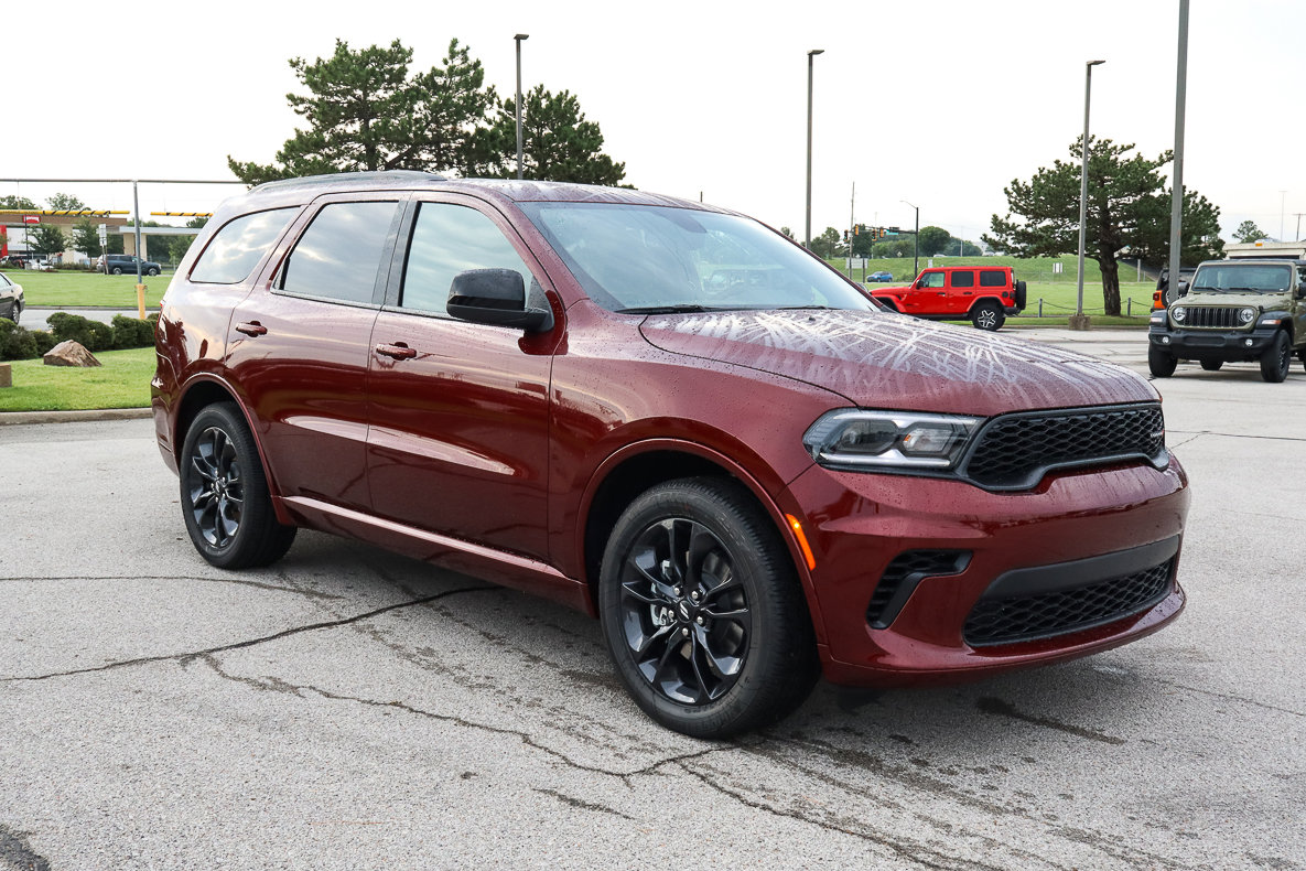 New 2025 Dodge Durango GT w/ Blacktop Package image 4