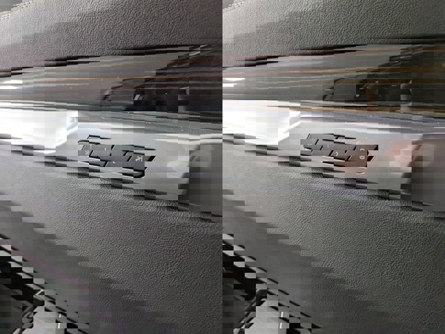 New 2026 Cadillac Escalade Luxury w/ Touring Package image 11