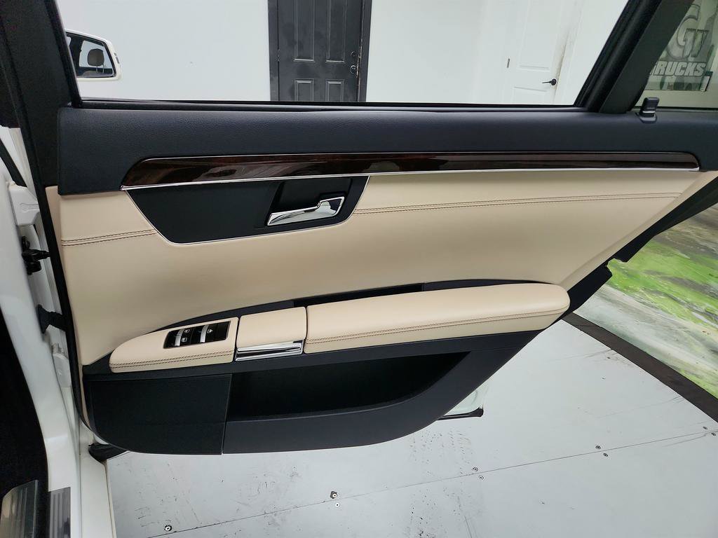 Used 2013 Mercedes-Benz S 350 BlueTEC 4MATIC image 28