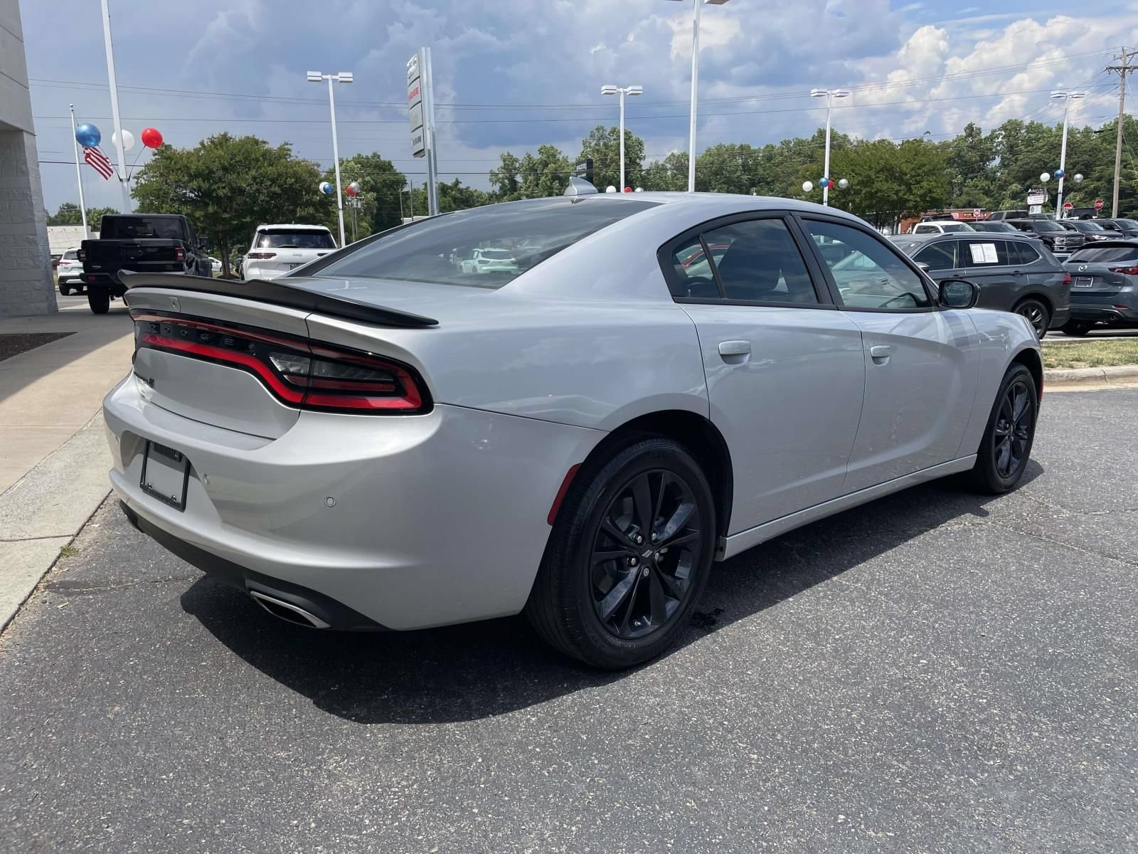 Used 2023 Dodge Charger SXT w/ Blacktop Package AWD/4WD image 7
