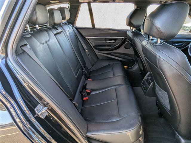 Used 2017 BMW 330i xDrive Wagon image 19