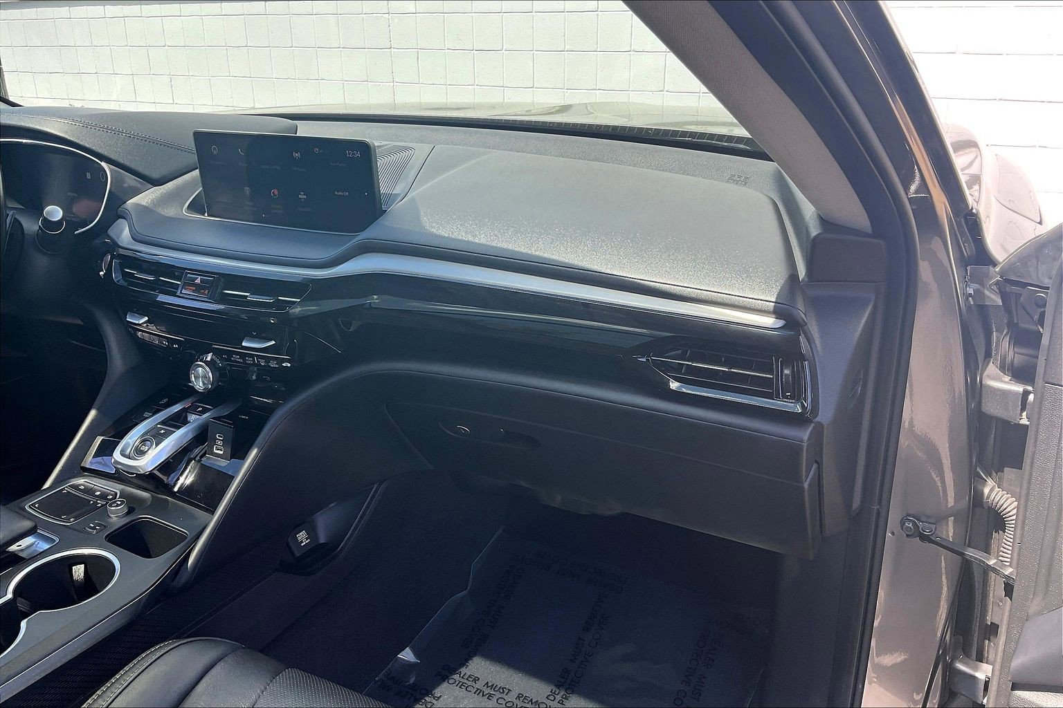 Used 2023 Acura MDX SH-AWD w/ Technology Package image 21