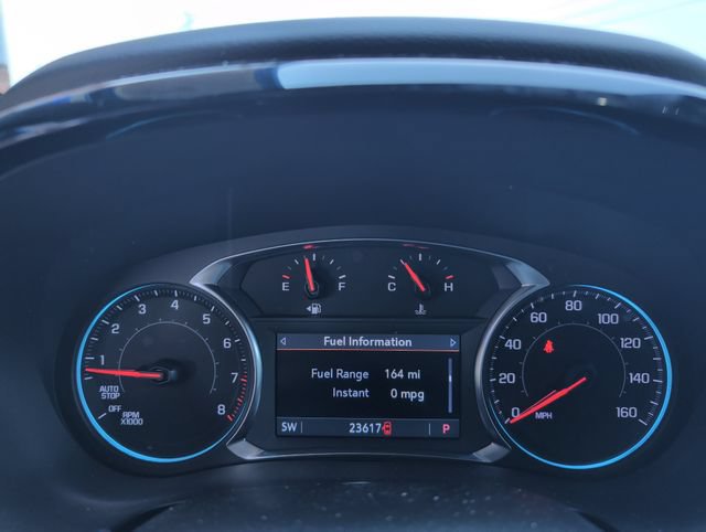 Used 2023 Chevrolet Traverse LT FWD image 16