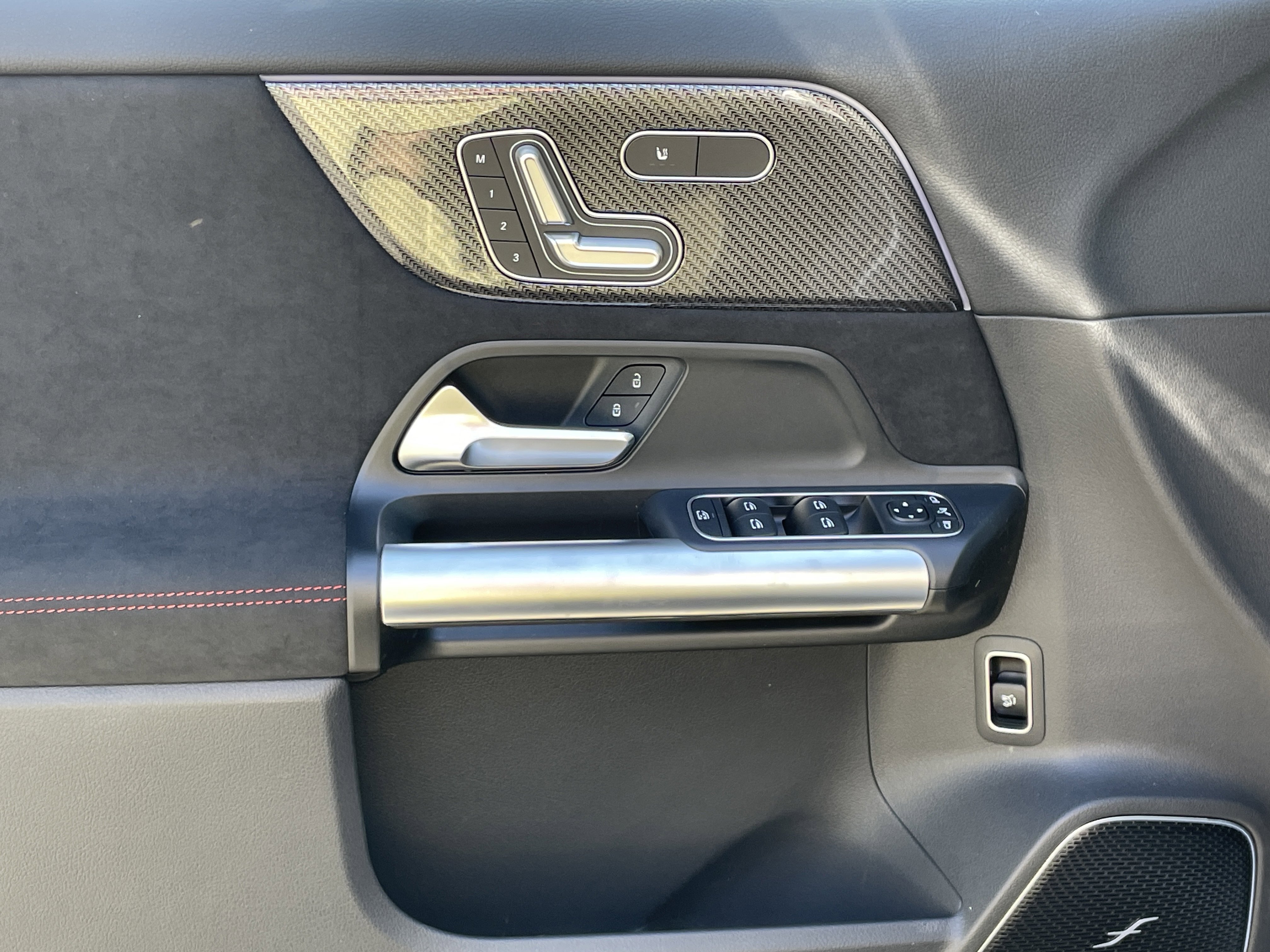 New 2026 Mercedes-Benz GLA 35 AMG 4MATIC image 16