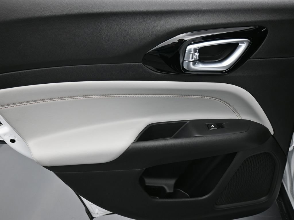 New 2026 Jeep Compass Limited image 12