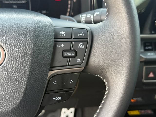 Used 2026 Toyota Camry SE w/ Convenience Package FWD image 15