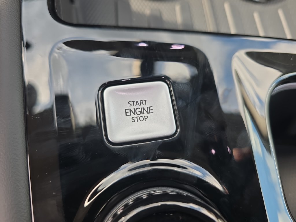 New 2027 Volkswagen Atlas SE FWD image 15