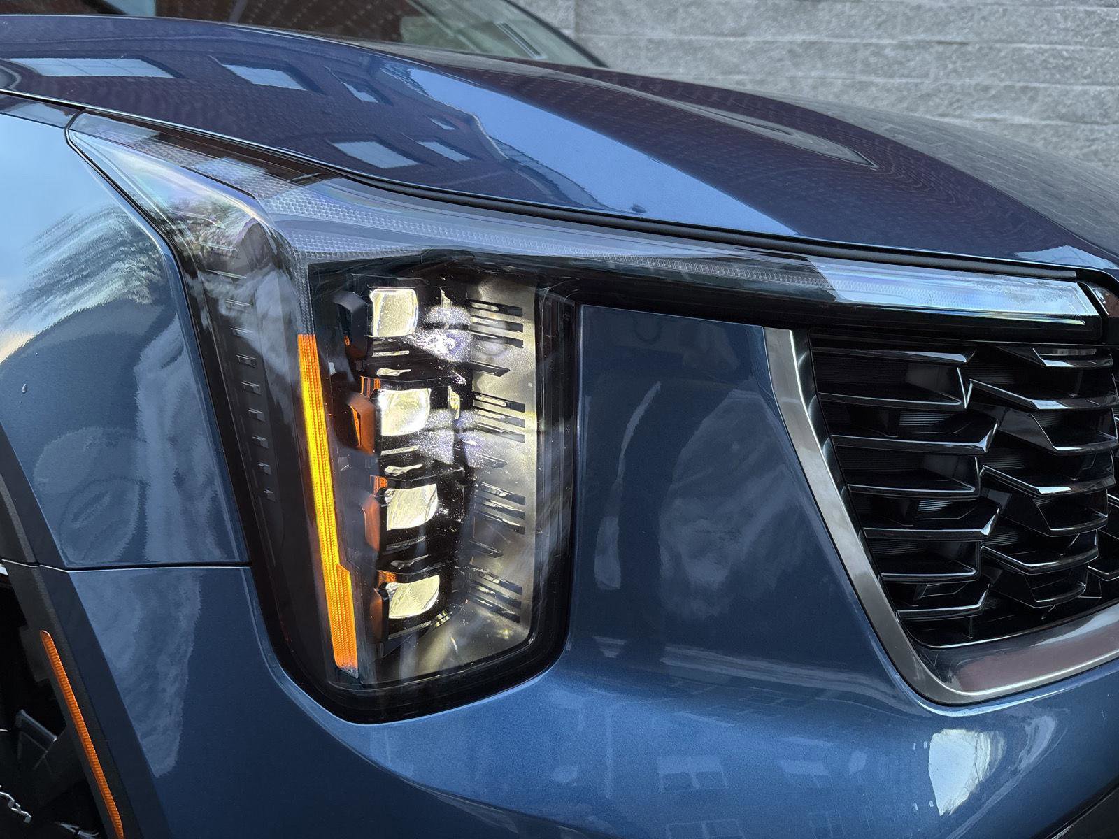 Used 2025 Kia Sorento EX image 6