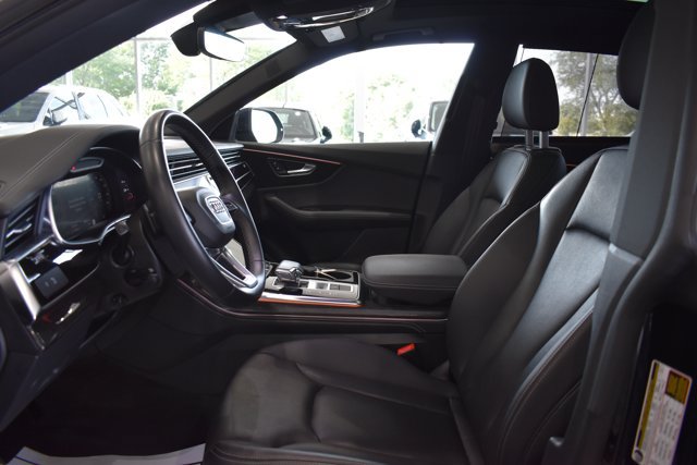 Used 2024 Audi Q8 Premium Plus w/ Premium Plus Package AWD/4WD image 11