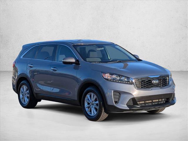Used 2020 Kia Sorento LX V6 image 3