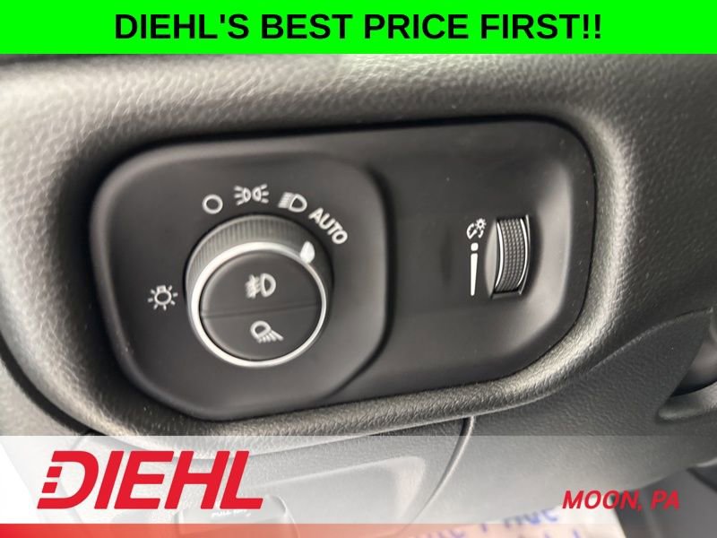 New 2026 RAM 1500 Classic Warlock image 21