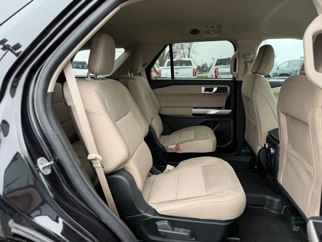 Certified 2024 Ford Explorer XLT AWD/4WD image 17