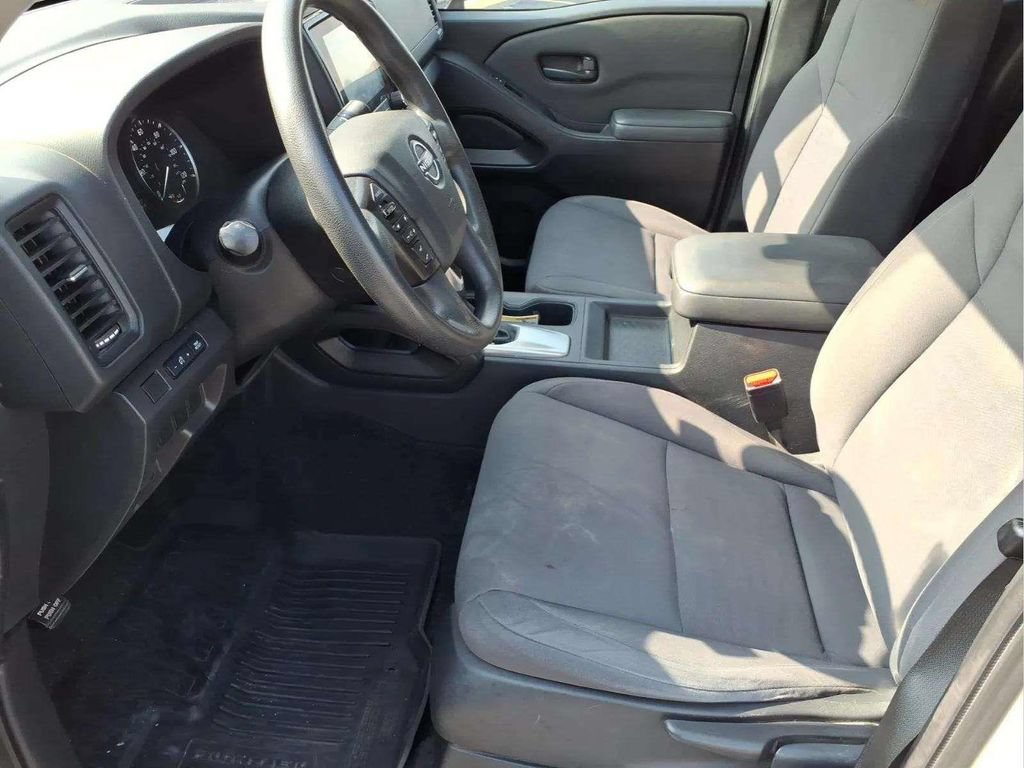 Used 2022 Nissan Frontier S w/ Technology Package AWD/4WD image 12