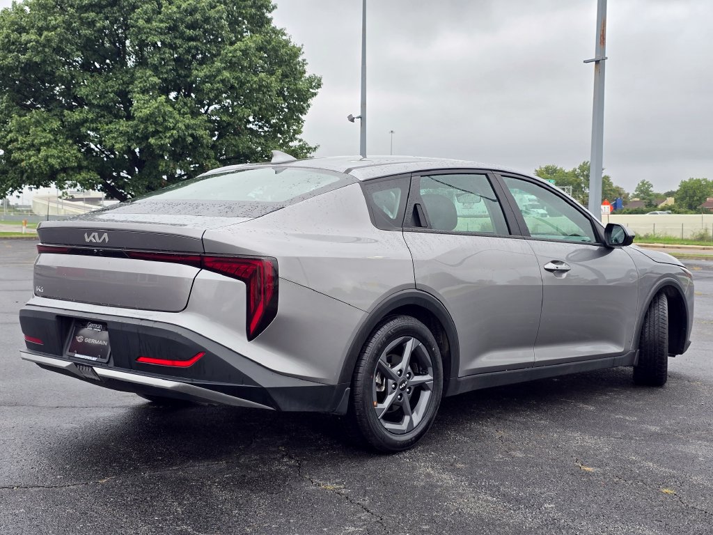 Used 2025 Kia K4 FWD image 13