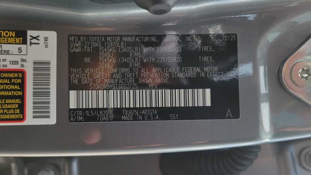 Certified 2026 Toyota Highlander Limited AWD/4WD image 24