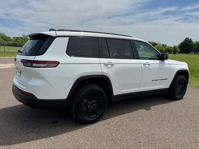 Used 2024 Jeep Grand Cherokee L Laredo image 6