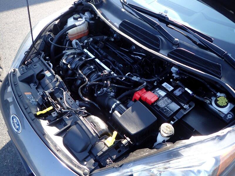 Used 2015 Ford Fiesta SE w/ Equipment Group 201A FWD image 21