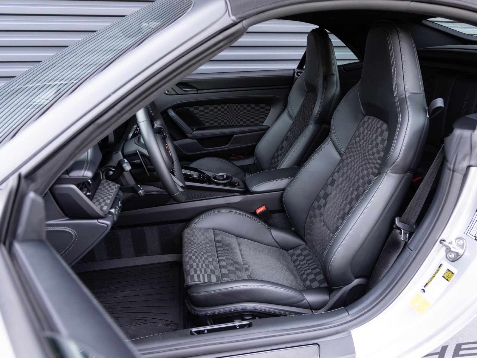 Certified 2026 Porsche 911 Carrera GTS RWD image 5